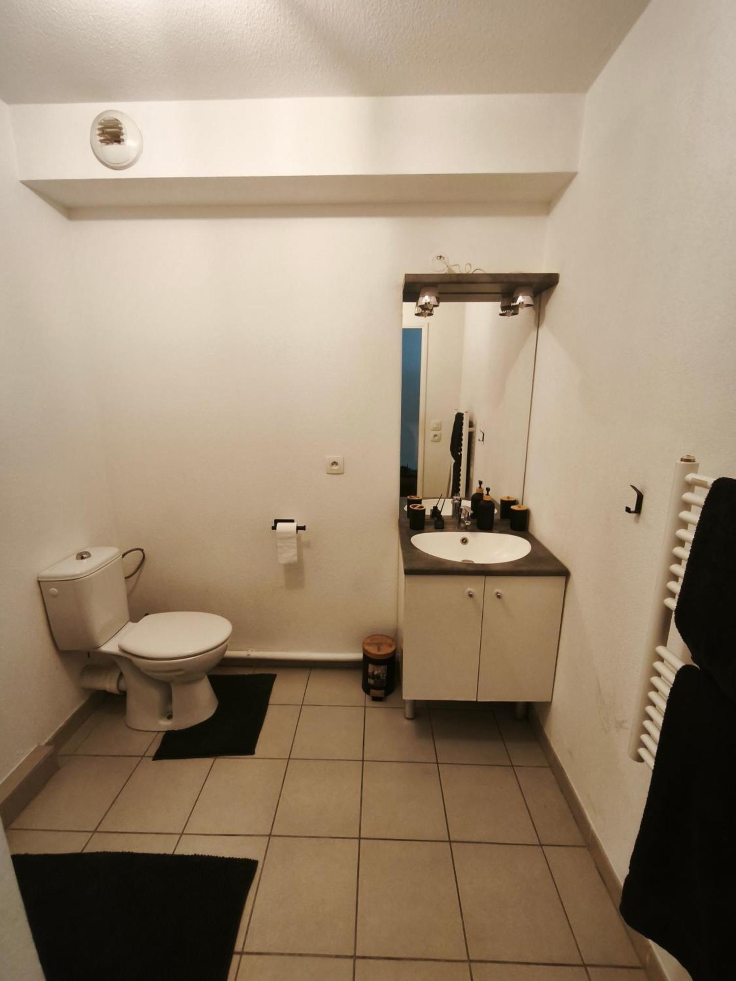 Cozy Apartment In City Center Marseilles Buitenkant foto